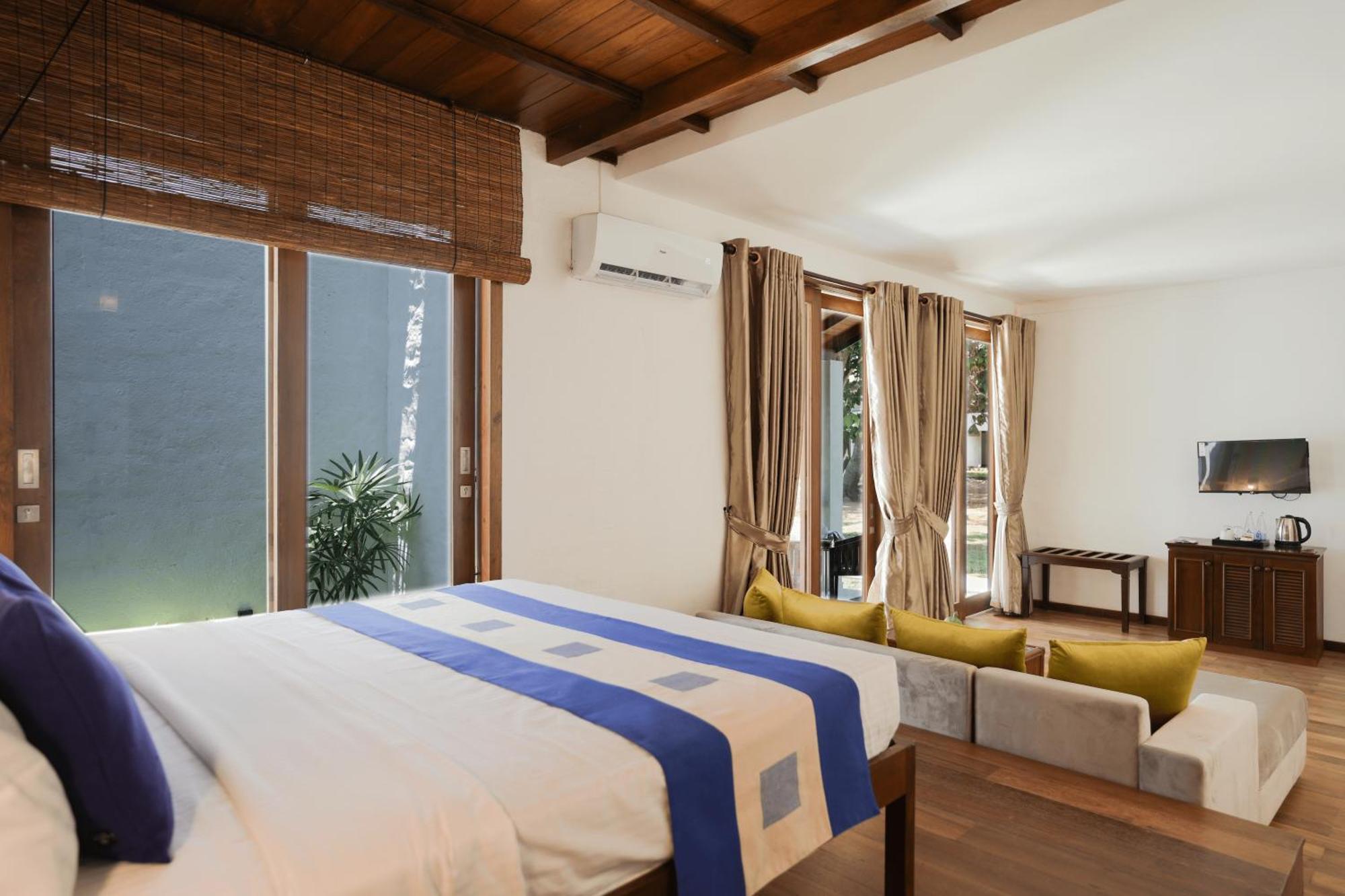 Hibiscus Beach Hotel & Villas Kalutara Exterior foto